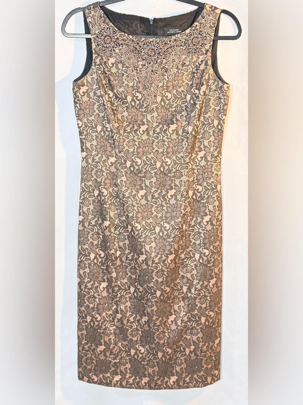 Tahari Arthur S Levine Beaded Lace Sheath Dress Size 2 Cocktail Wedding Guest